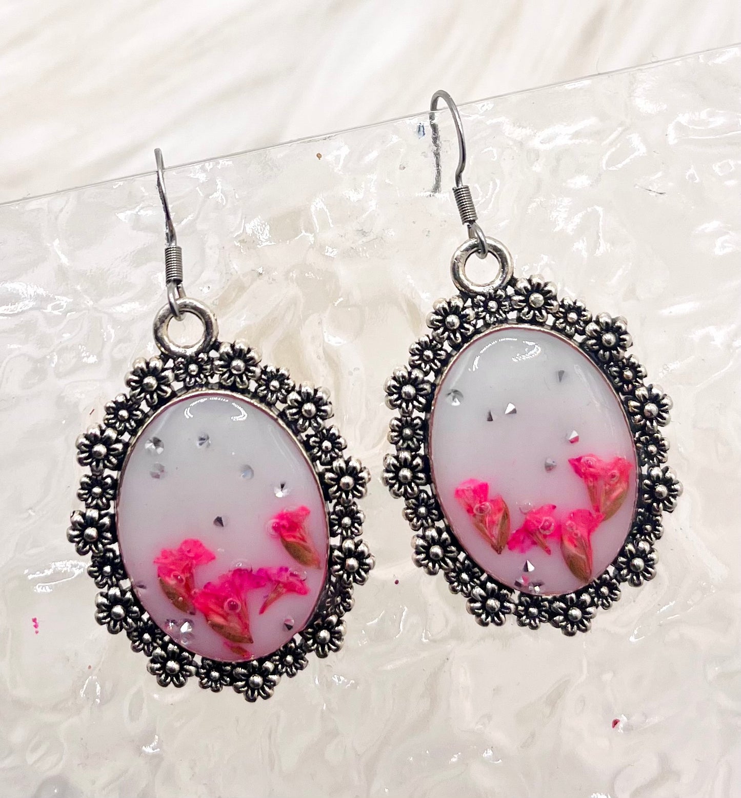 VINTAGE PINK FLORAL DANGLES