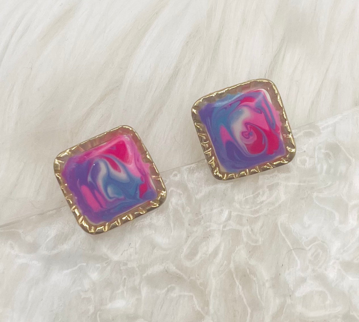 SQUARE SWIRL STUDS